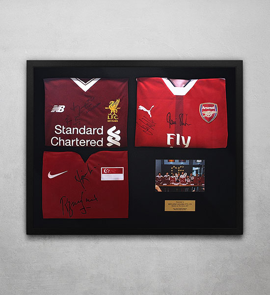 How to frame a football shirt